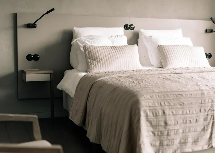 Asgard Hotel