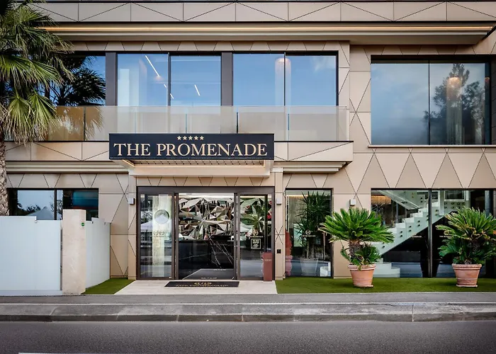 The Promenade Luxury Wellness Hotel