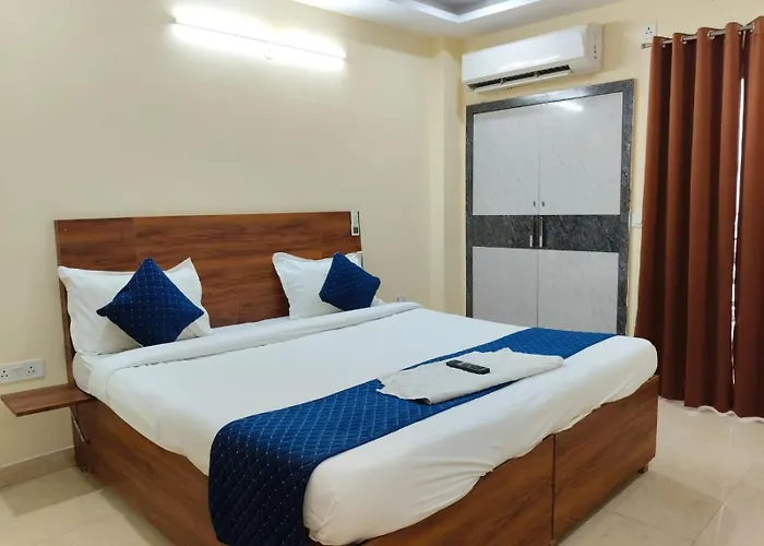 Green Vista Stays Medanta Medicity