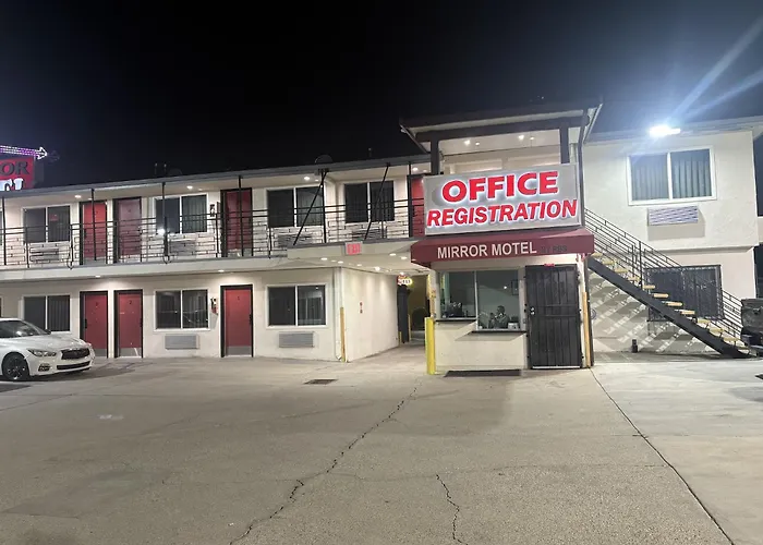 Mirror Motel
