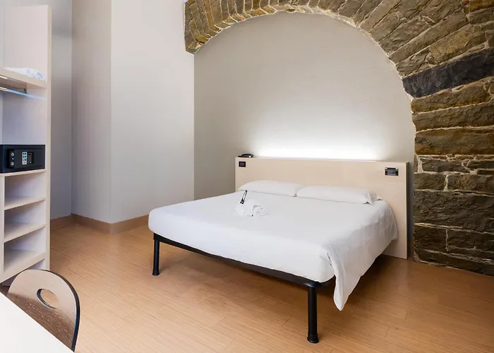 B&B