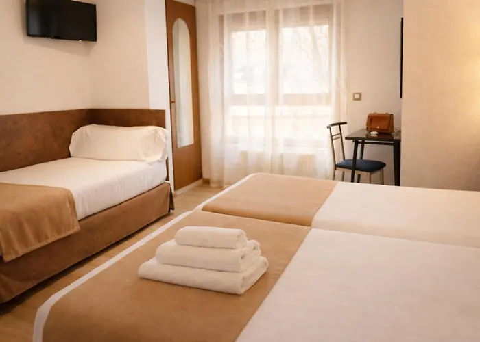 Aston Hotel