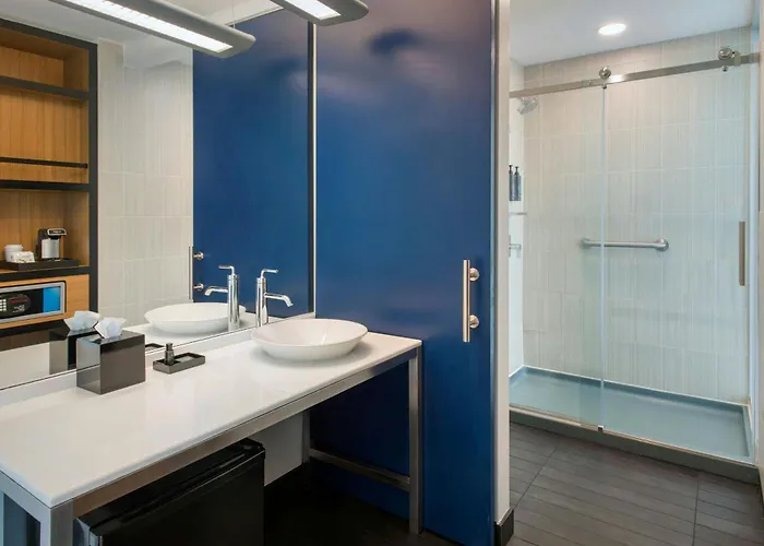 Aloft Mount Laurel