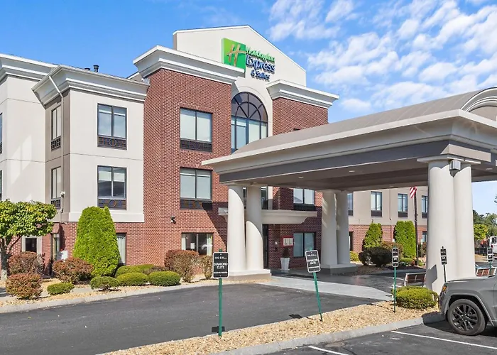 Holiday Inn Express Hotel & Suites Manchester - Airport By Ihg