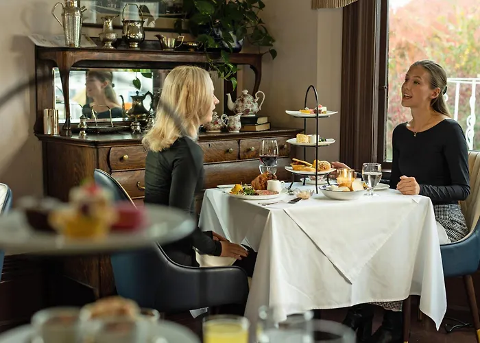 Huntingdon Hotel And Suites Victoria