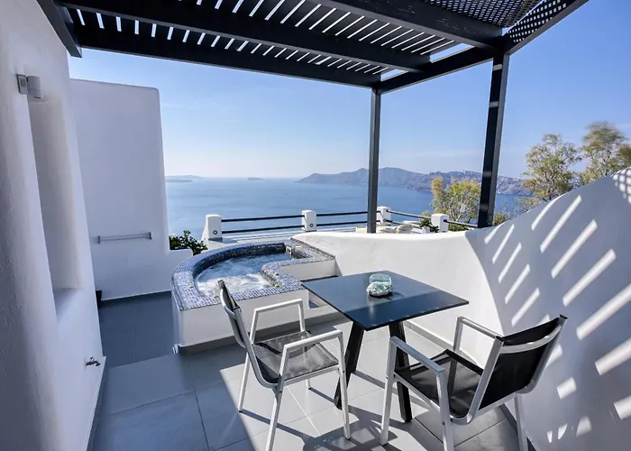 Oia Suites