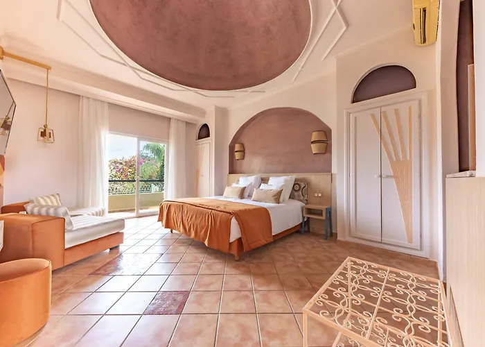 Villa Riadana