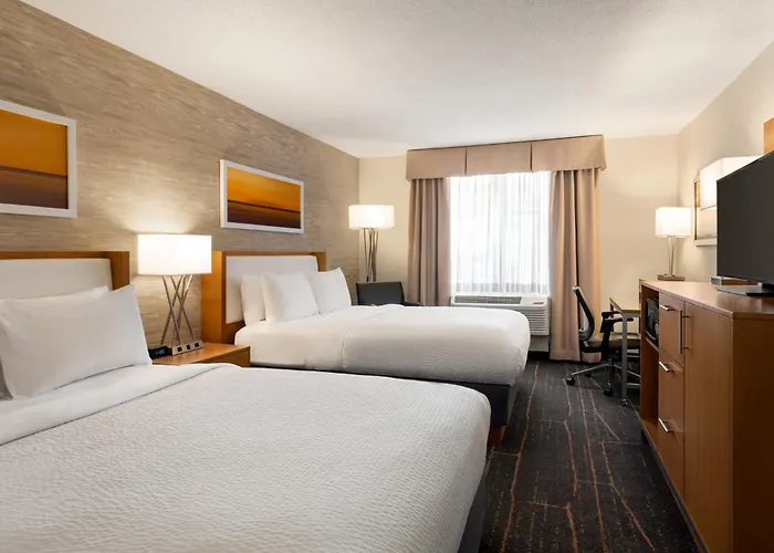 Holiday Inn By Ihg