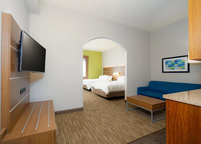 Holiday Inn Express Hotel & Suites Mankato East By Ihg
