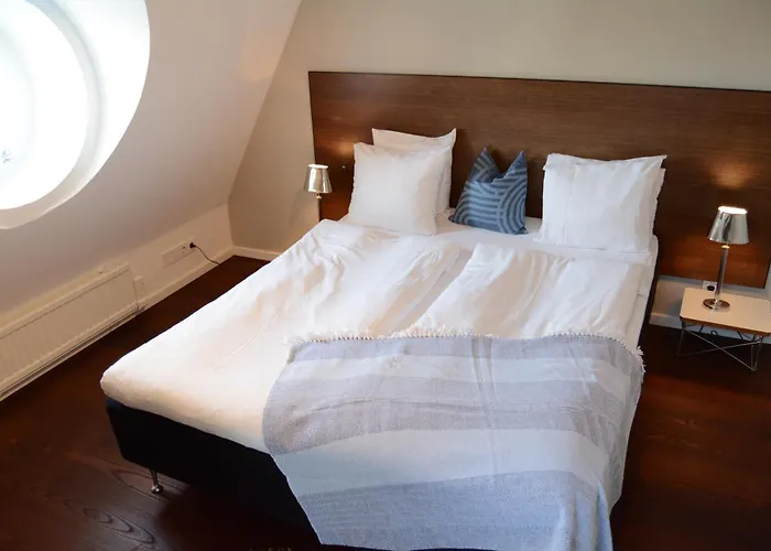 Da Hotel Apartments