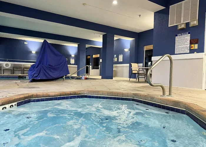 Holiday Inn Express Boonville By Ihg