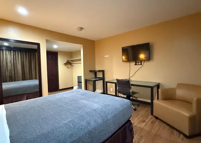 Redondo Beach Inn-Lax (Adults Only)