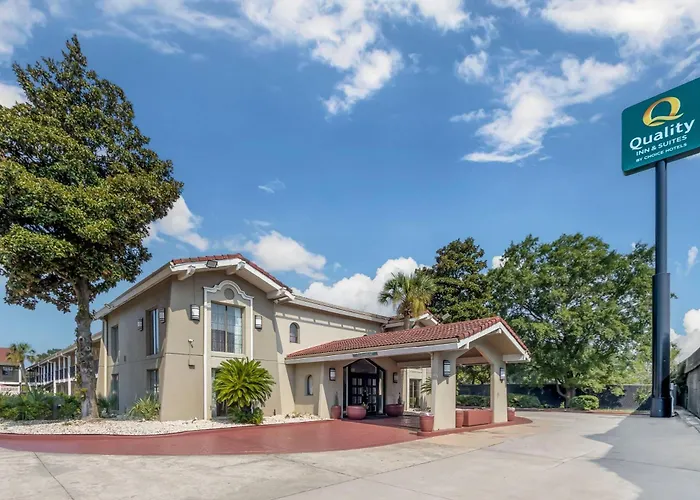 Quality Inn & Suites North Charleston - Ashley Phosphate