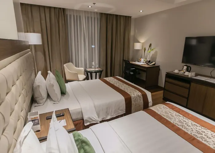 Ace Hotel And Suites