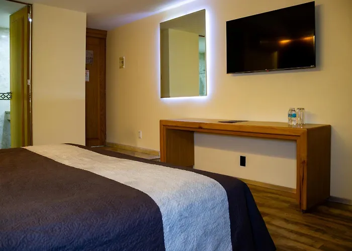 Hotel Lord (Adults Only)