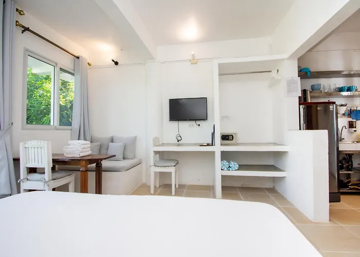Lanterna Hotel Boracay