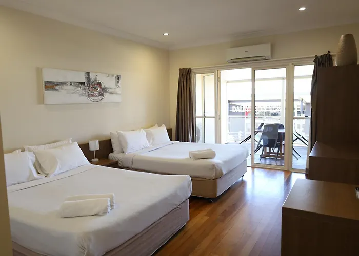 The Australian Hotel Motel