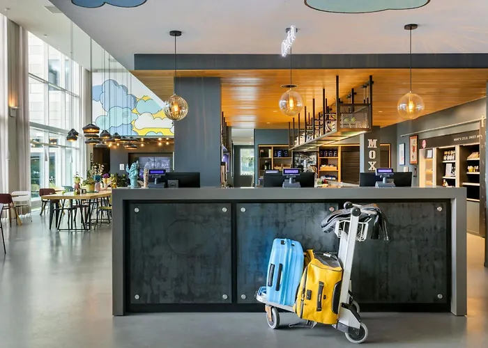 Moxy Milan Malpensa Airport Hotel Case Nuove 
