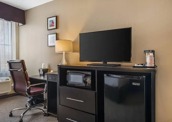 Comfort Inn & Suites Vernal - National Monument Area