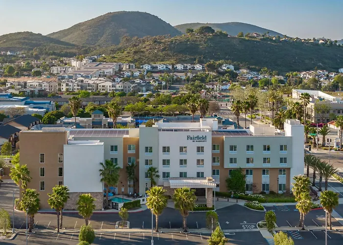 Fairfield Inn & Suites By Marriott San Diego North/