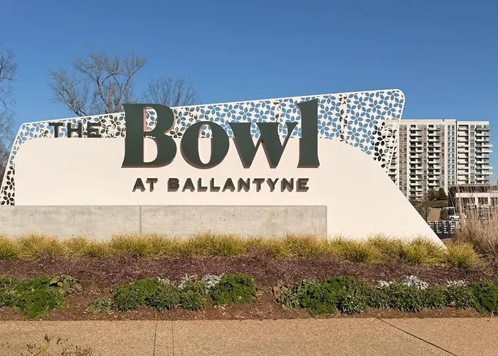 Holiday Inn Express & Suites Charlotte - Ballantyne By Ihg