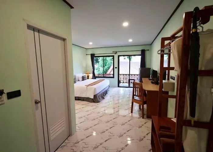 Dong Talay Lipe Beach Resort