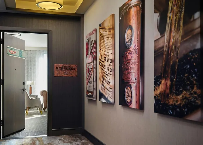 Hotel Distil, Autograph Collection