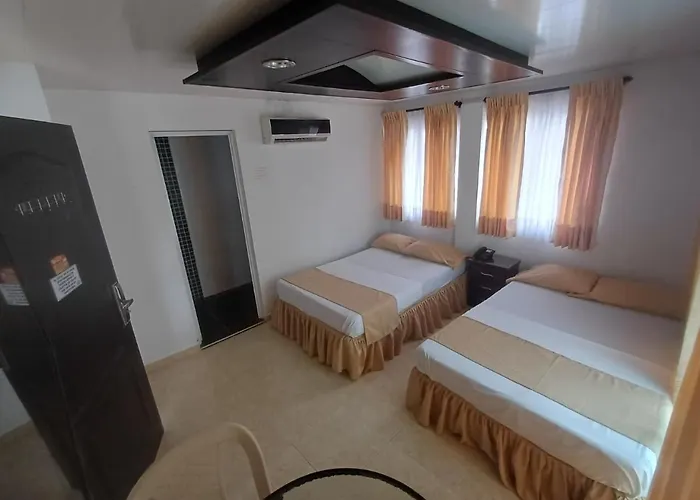 Hotel Dulces Sueños