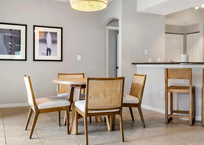 Kasa Wellington South Florida