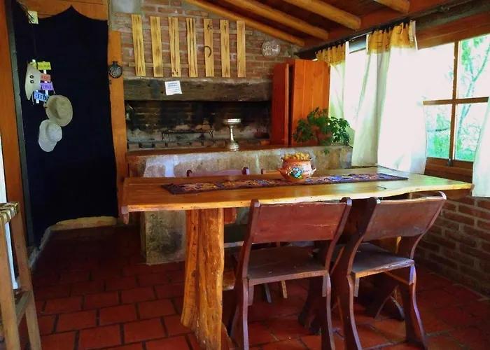 Pachamama cabañas en la montaña Mina Clavero