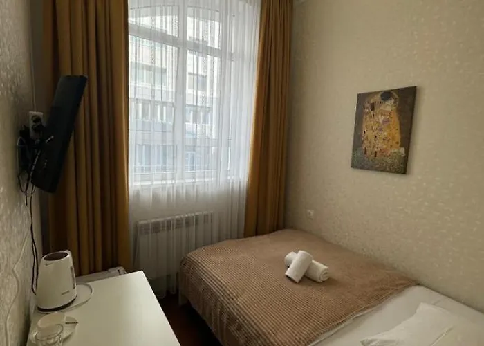Rose Art Hotel