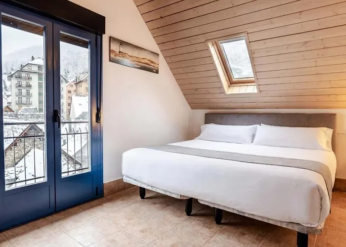 Hostal Nau Pradets Vielha
