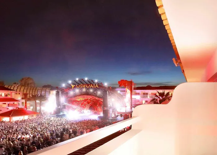 Ushuaia Ibiza Beach Hotel - Adults Only - Club Entrance Included