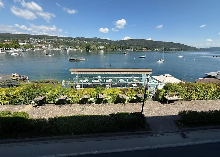 Strandhaus am Wörthersee
