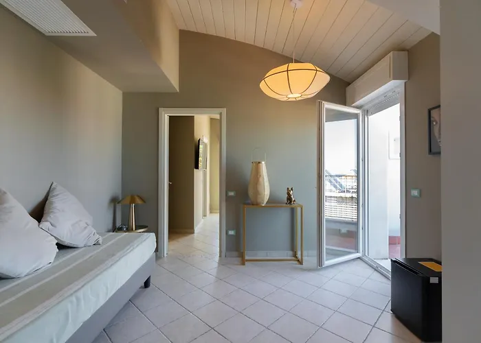 Rock Crystal Boutique Hotel