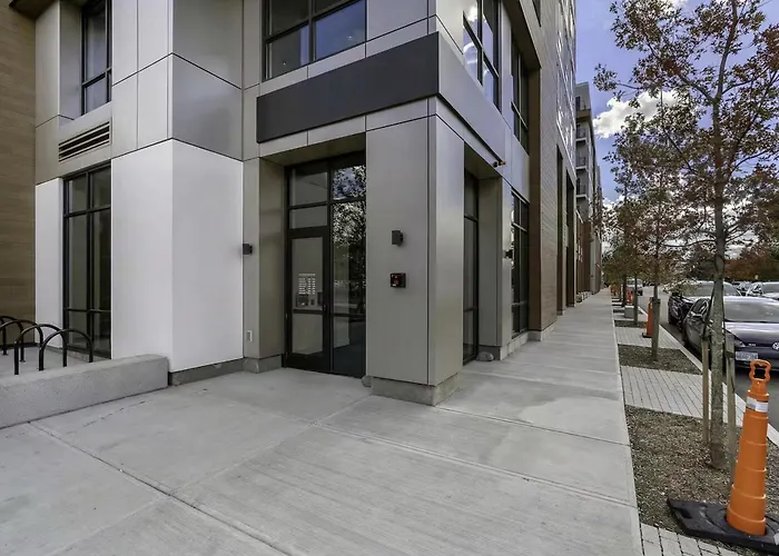 Luxury Apartments By Hyatus Boston Somerville
