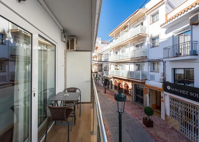 Hostal Don Peque (Adults Only)