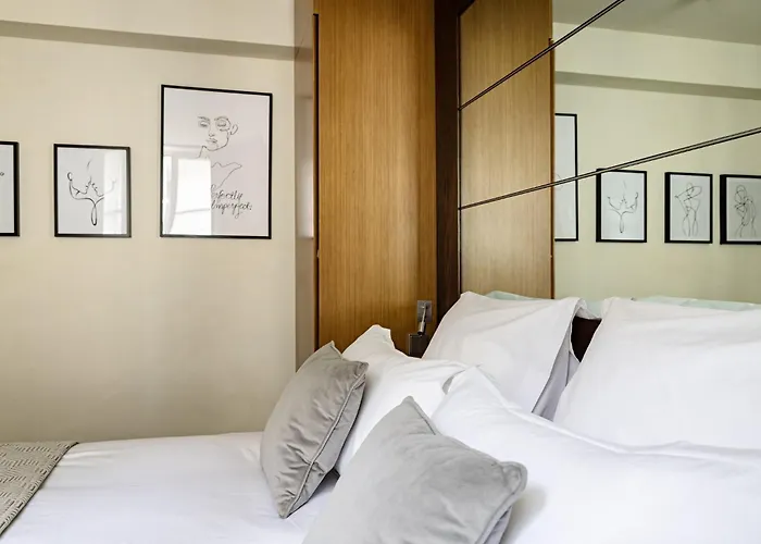 Holiday Inn Paris Elysées, an IHG Hotel