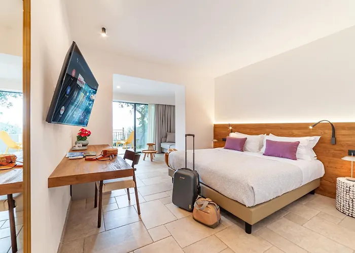 Punta Chiarito Resort&Apartments