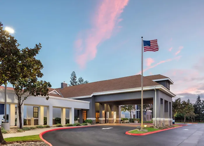 Homewood Suites By Hilton Fresno