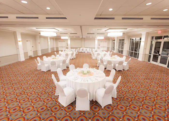 Seven Sebring Raceway Hotel