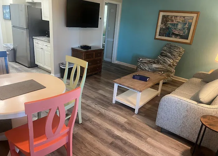 Camelot By The Sea Aparthotel St. Pete Beach