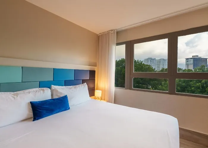 The Wave Hotel Condado