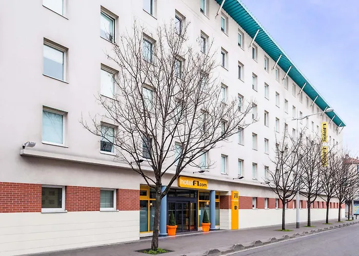 Hotelf1 Paris Porte De Montreuil Bagnolet