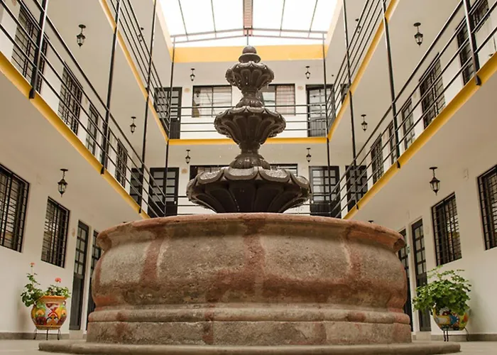 Cinco de Mayo Hotel