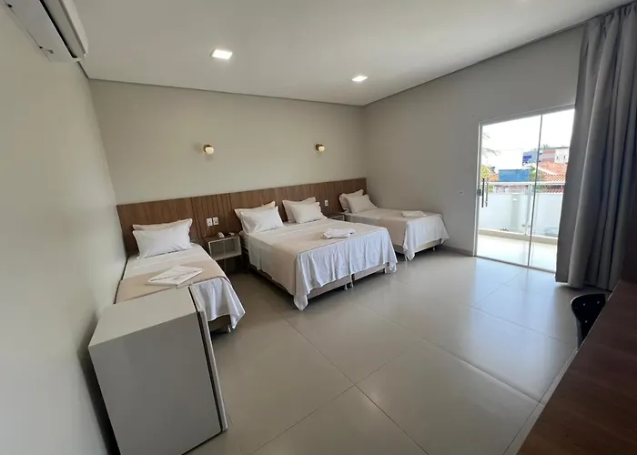 HOTEL PLAZA PONTES e LACERDA