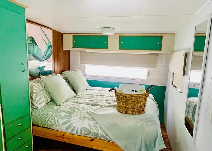 Mornington Peninsula Retro Caravans Rye