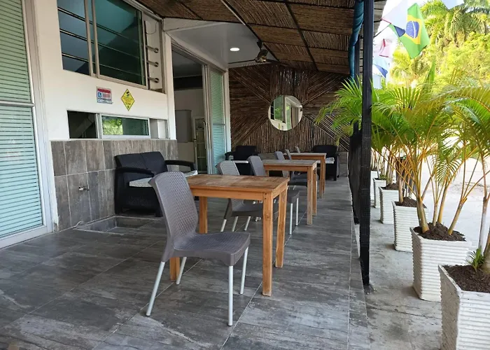 Sky View Hotel Tolu