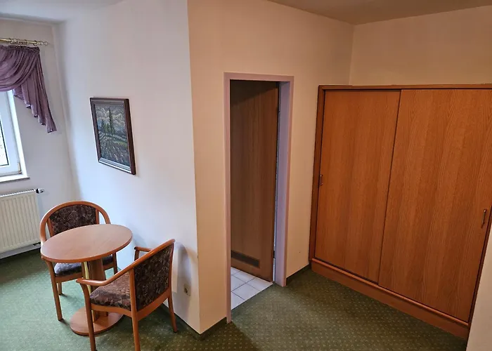 Hotel BURGWALD