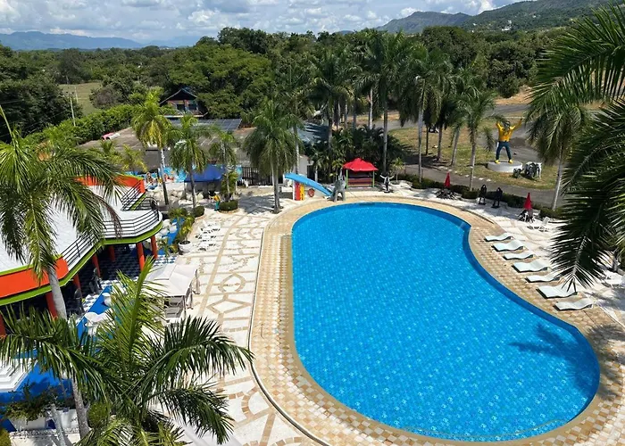 Hotel Paraiso Estudios